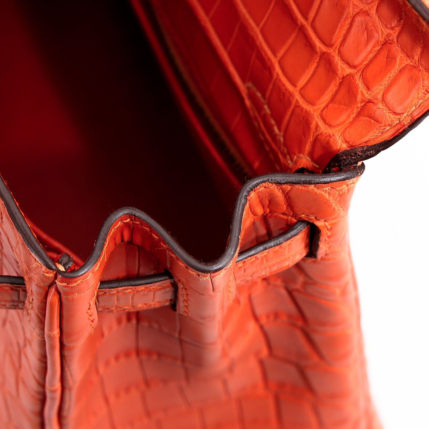 愛馬仕 Kelly 25 Feu Matte Alligator 