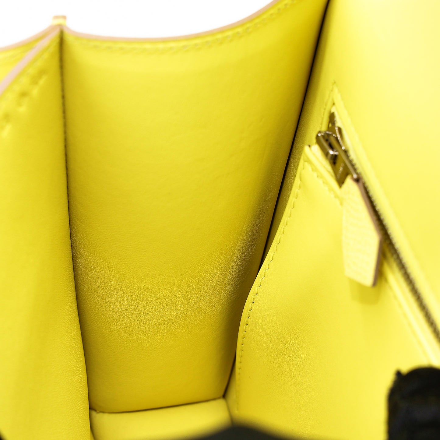 愛馬仕 Constance 24 Soufre Epsom 