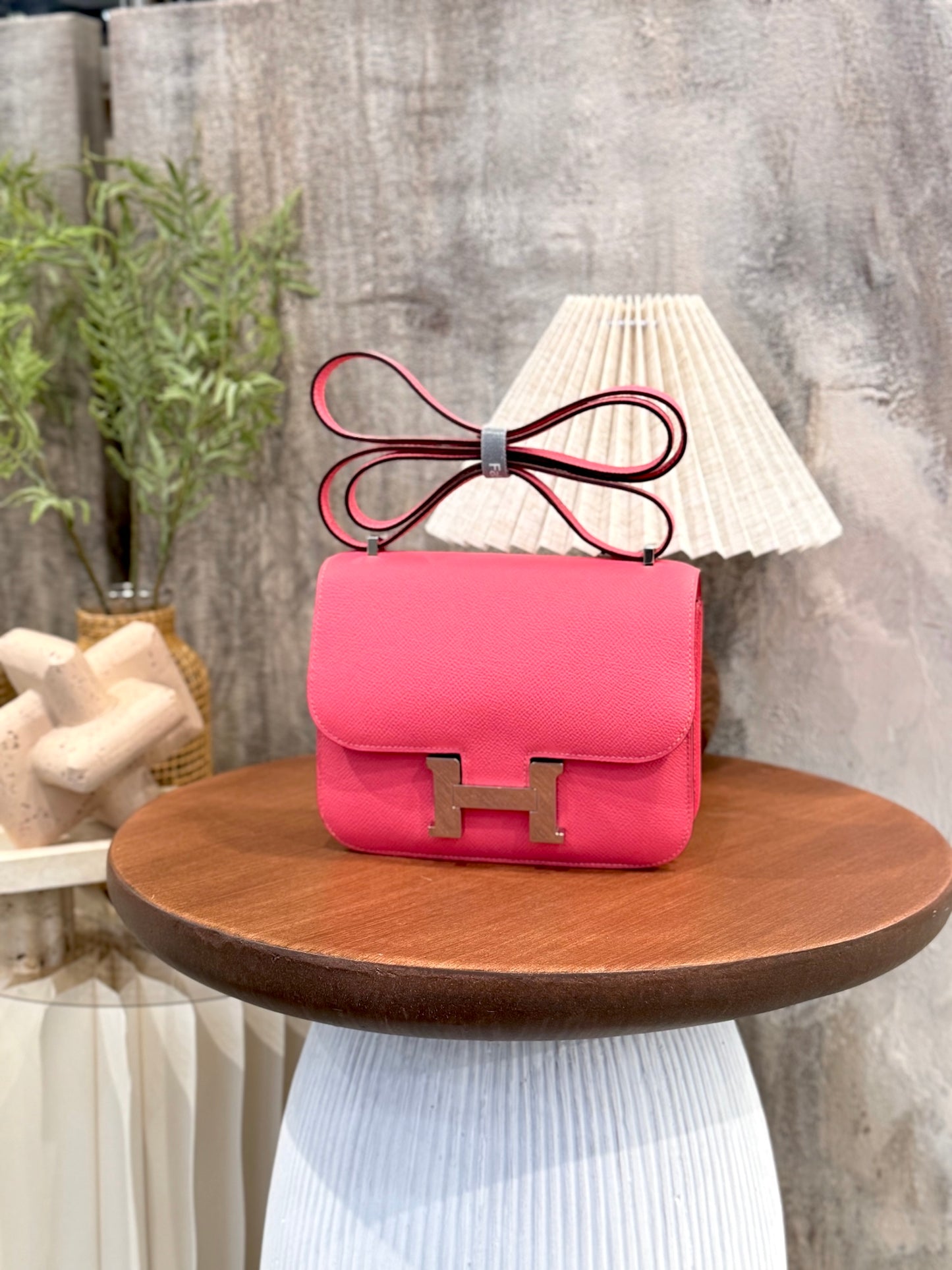 HERMÈS Constance Mini 19 Rose Azalee