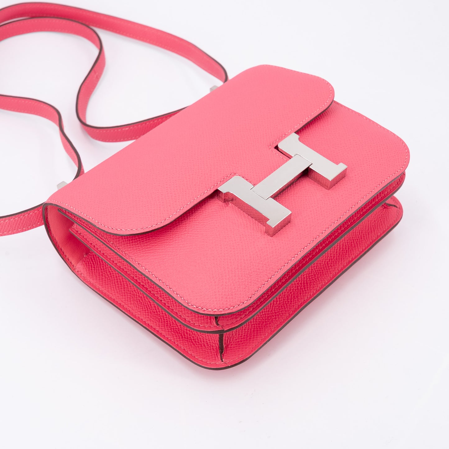 HERMÈS Constance Mini 19 Rose Azalee