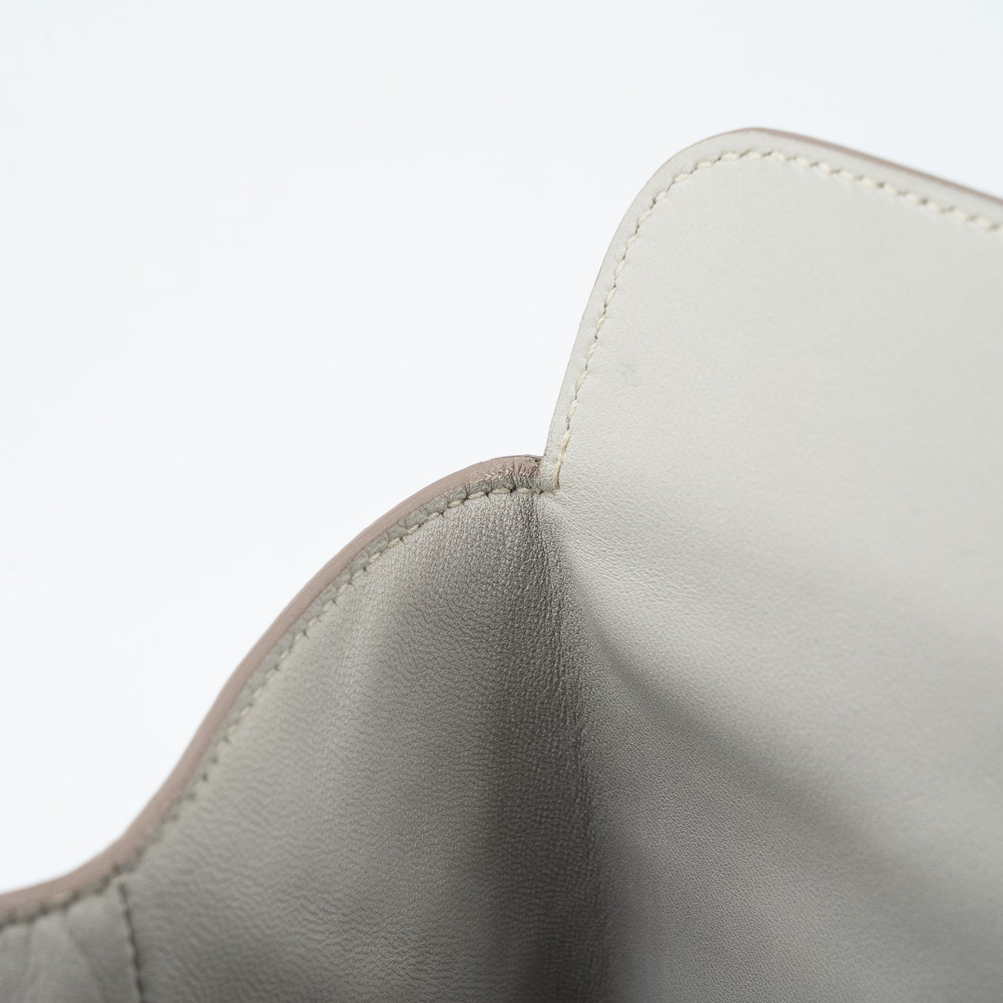 愛馬仕 Toolbox 20 Beton Matte Niloticus Crocodile 